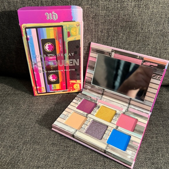 ππUrban Decay Pop Queen 80s Eyeshadow Paletteππ